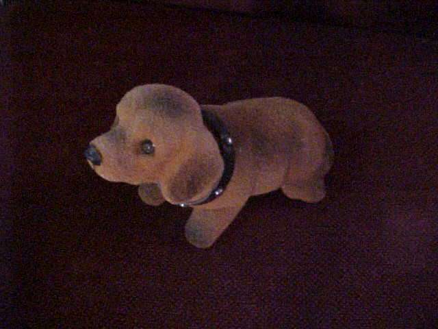 NODDING DOG