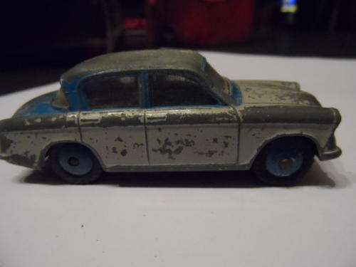 DINKY HILLMAN MINX