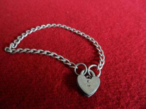 SILVER LOCK BRACELET 6.3GRMS