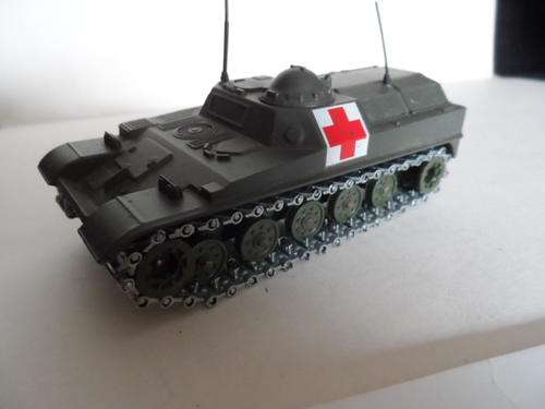 SOLIDO AMX 13T TANK AMBULANCE