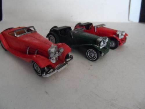 MATCHBOX MOY JAGS AND A MERC  1/43 SCALE [A8]