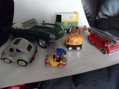 PLASTIC MIXED LOT