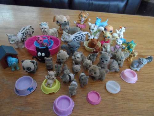 Doggie and cat lot mixed