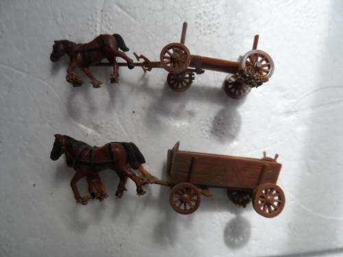 N SCALE HORSE DRAWN DUO