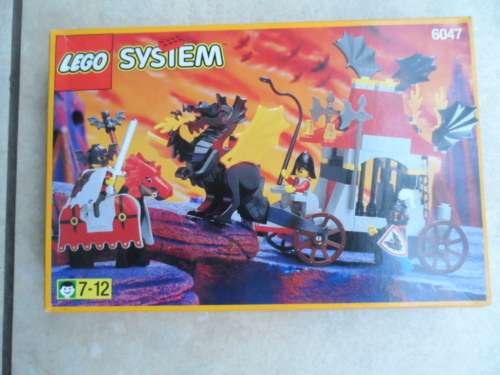 Lego Castle FRIGHT KNIGHTS 6047 TRAITOR TRANSPORT , UNOPENED