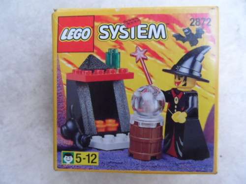 LEGO System 2872  Witch's fire place sealed
