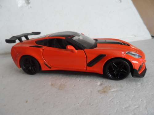 MOTORMAX 2019 CORVETTE ZR1 1/24 TH SCALE [M25]