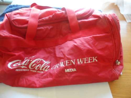 COCACOLA CARRY BAG --CRAVEN WEEK--MEDIA