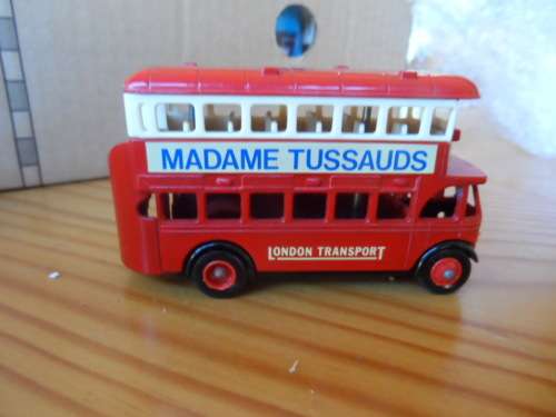LLEDO DOUBLE DECKER BUS`MADAME TUSSAUDS` [M3]