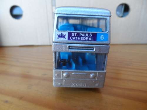 MATCHBOX ROYAL WEDDING 1981 BUS  [M29]