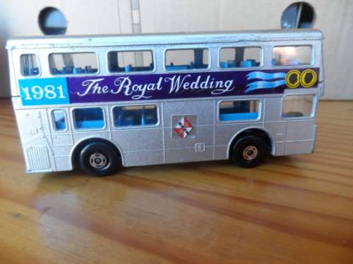 MATCHBOX ROYAL WEDDING 1981 BUS  [M29]
