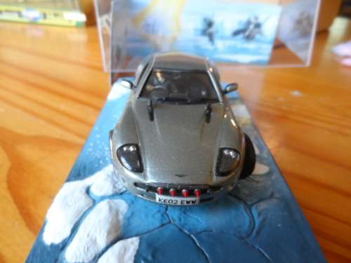 007 ASTON MARTIN V12 VANGUISH - DIE ANOTHER DAY-  [M26]