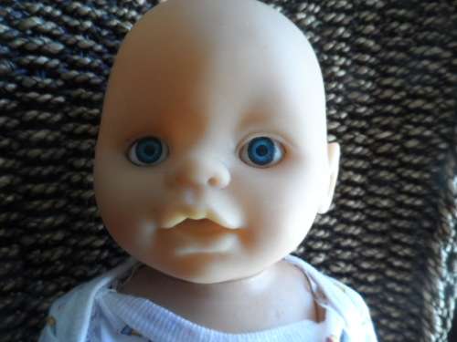 Beautiful Baby love doll beautiful condition looks like drink and wet