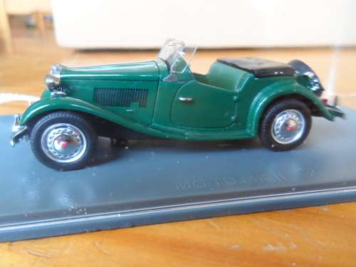 NEO 43800   MG TD MK II 1950 green  1:43   [M300]
