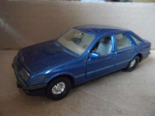 CORGI FORD SIERRA 2.3 GHIA   [M13]