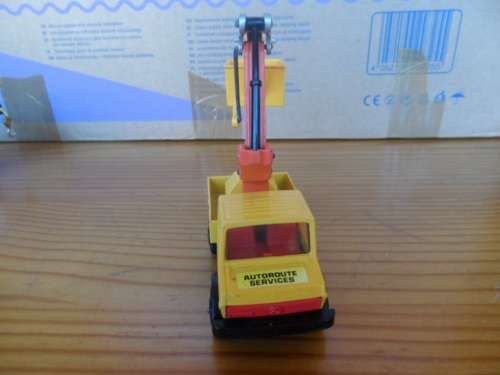 MATCHBOX SUPERKINGS  K-93  MercUNIMOG 1982 Auto Route Service[M200]
