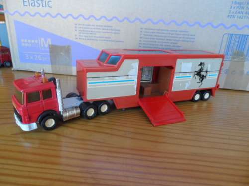 MATCHBOX SUPERKINGS  K116 FERRARI F1 RACE TRANSPORTER [MB2]