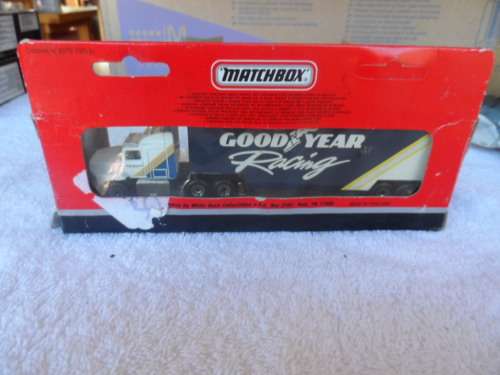 MATCHBOX SUPER STAR TRANSPORTER - GOODYEAR RACING [M555]