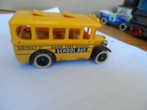 LLEDO SCHOOL BUS  [M2]