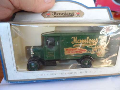 LLEDO MORRIS LIGHT TRUCK `HAMLEYS`   [M3]