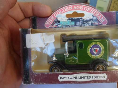 LLEDO MODEL T FORD VAN `CAMBRIAN RAILWAY`  [M3]