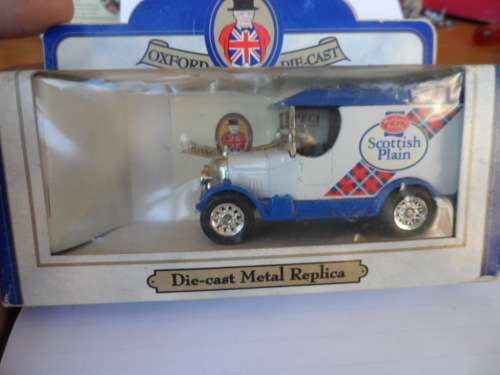OXFORD DIECAST DELIVERY VAN `MOTHERS PRIDE SCOTTISH PLAIN` [M3]