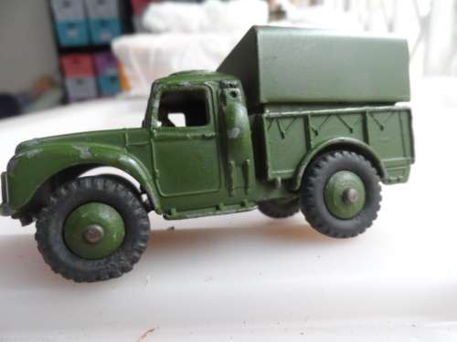 VINTAGE DINKY TOY No 641 - 1 Ton Army Cargo Truck with Driver And Canopy Top