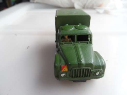 VINTAGE DINKY TOY No 641 - 1 Ton Army Cargo Truck with Driver And Canopy Top