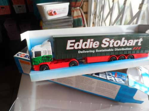 CORGI SUPER HAULER EDDIE STOBART CURTAINSIDE TRUCK 1/64 TH SCALE