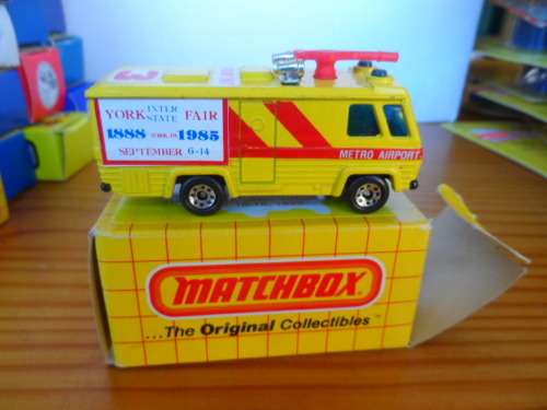 matchbox limited edition command vehicle airport fire departmen YORK FAIR   [B300]