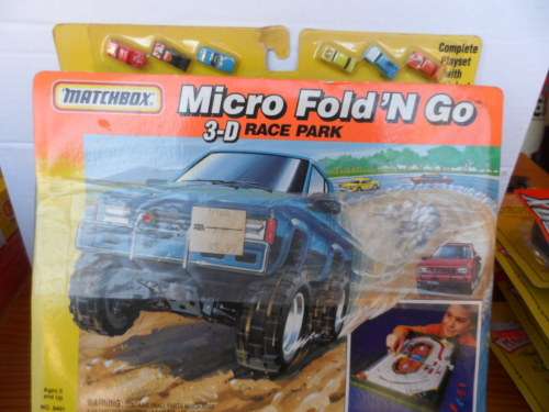 Matchbox MICRO FOLD`N GO 3d racetrack boxed