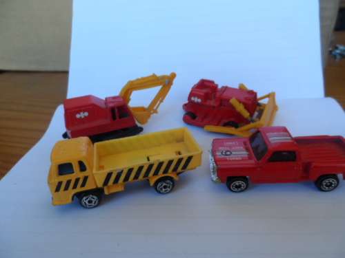 matchbox size construction vehicles. one bid for all  [m327]