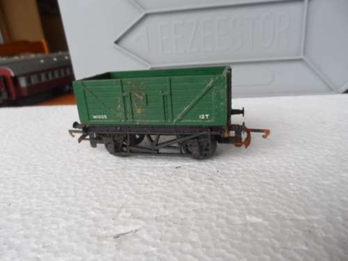 HO SHORT OPEN TRUCK