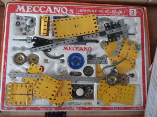 VINTAGE MECCANO HIGHWAY VEHICLES SET NO. 3