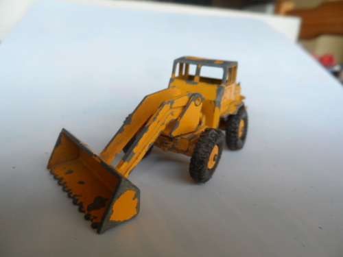 Vintage Matchbox Lesney No.69 Tractor Shovel Yellow Made in England