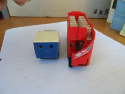 Matchbox bus and delivery truck. [308]