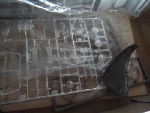 Monogram 1/24 SCALE Jaguar XK120 METAL AND PLASTIC  kit.--unbuilt