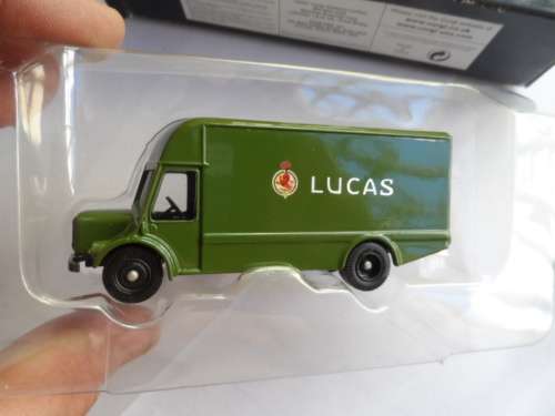 CORGI TRACKSIDE  NODDY VAN LUCAS  [M307]