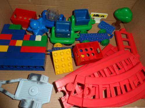 Part of train set duplo interchangable  blocks