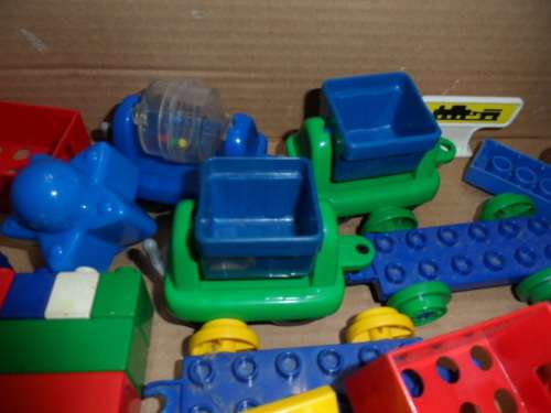 Part of train set duplo interchangable  blocks