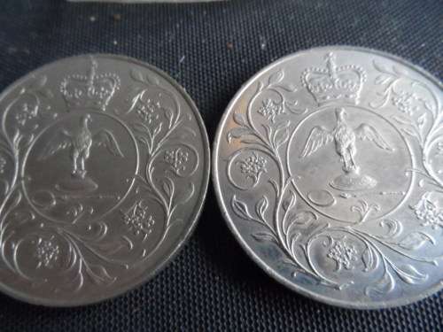 2 COINS     1977 ELIZABETH II DG REG FD JUBILEE COIN