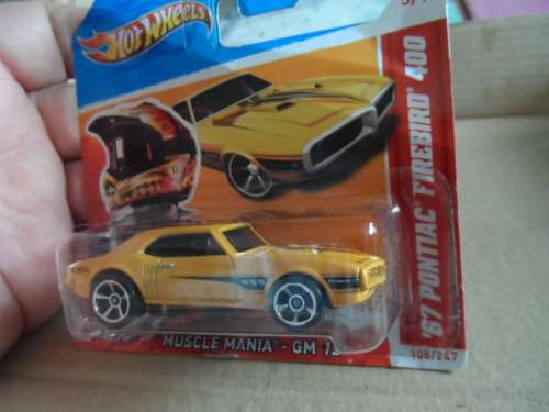 Hot Wheels `67 PONTIAC FIREBIRD 400  MUSCLE MANIA  [m26]