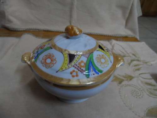 Pretty vintage porcelain serving dish small
