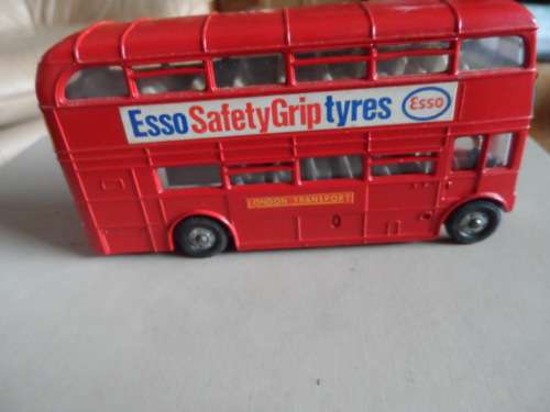 DINKY TOYS AEC ROUTEMASTER BUS, 289, from 1964 - rubber tyres