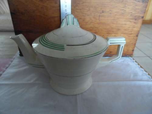 Vintage art deco  Grindley teapot mint 17cm made in england