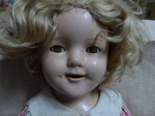 Original Shirley Temple composition 18 inch made by ideal and original dress with label