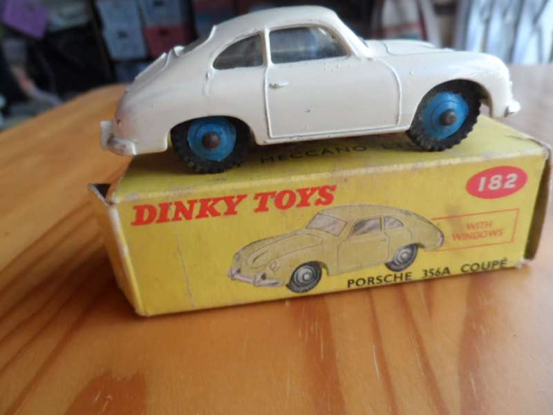 ORIGINAL MECCANO MADE IN ENGLAND Dinky 182 Porsche 356a Coupe -  Excellent In  Original Box  [D24]