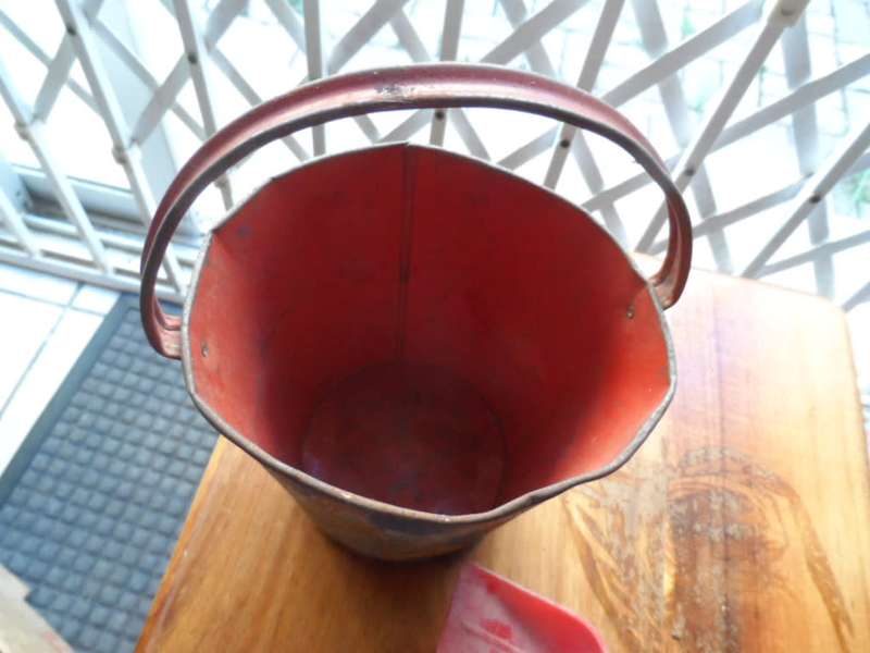 Very old played with hard to find Tinplate kiddies beach bucket.  has playwear