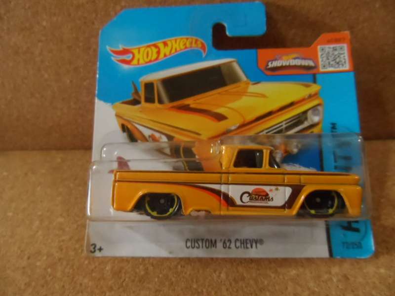 Hot Wheels Custom `62 Chevy pick up , surfboard, yellow City             [m55]