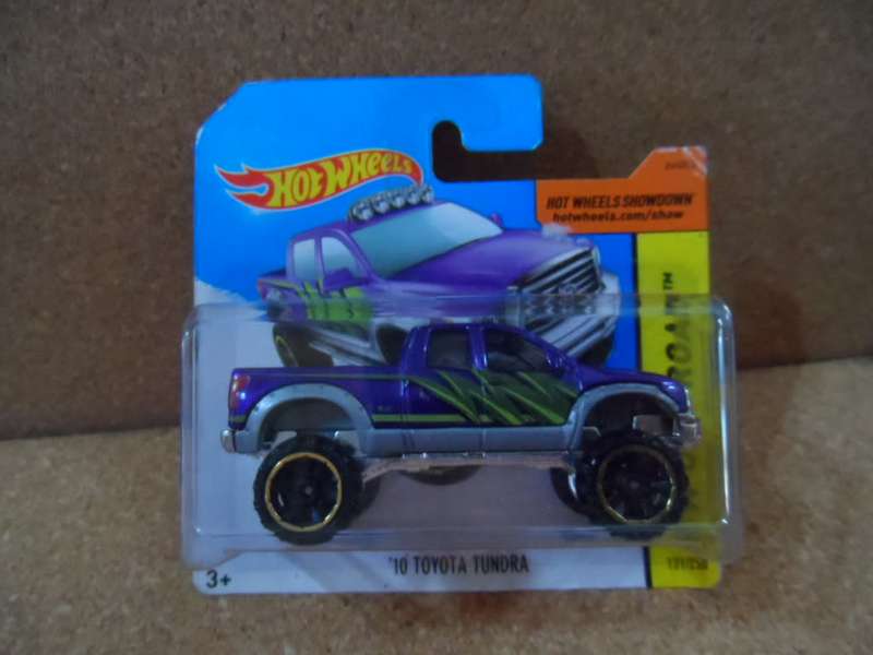 Hot Wheels - HW Off Road - `10 Toyota Tundra   [m54]